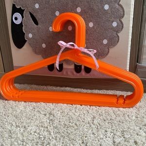 Children’s coat hangers